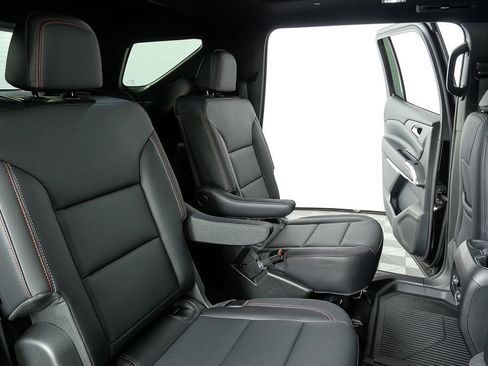 New 2026 Chevrolet Traverse Z71 w/ Driver Confidence Package image 22