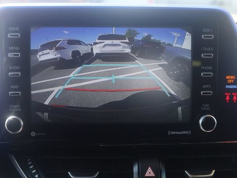 Certified 2021 Toyota C-HR XLE FWD image 10