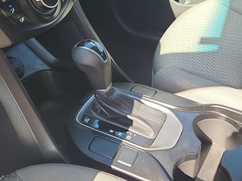 Used 2014 Hyundai Santa Fe Sport AWD/4WD image 20