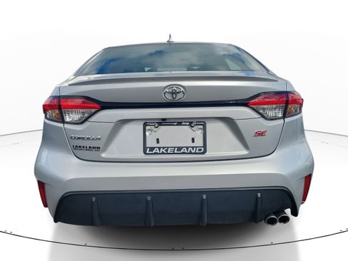 Used 2025 Toyota Corolla SE FWD image 5
