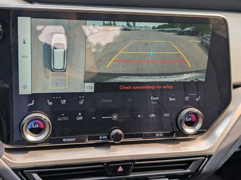 New 2026 Lexus TX 500h AWD w/ Technology Package image 28
