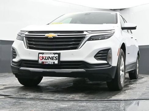 Used 2024 Chevrolet Equinox LT image 43