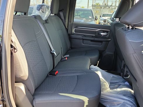 New 2026 RAM 2500 Big Horn AWD/4WD image 20