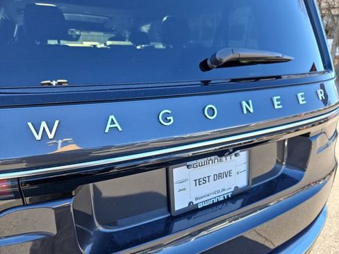 Used 2024 Jeep Wagoneer L 2WD w/ Premium Group I image 30