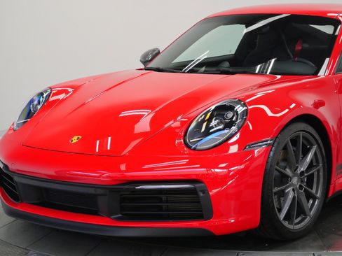 Used 2024 Porsche 911 Carrera image 44