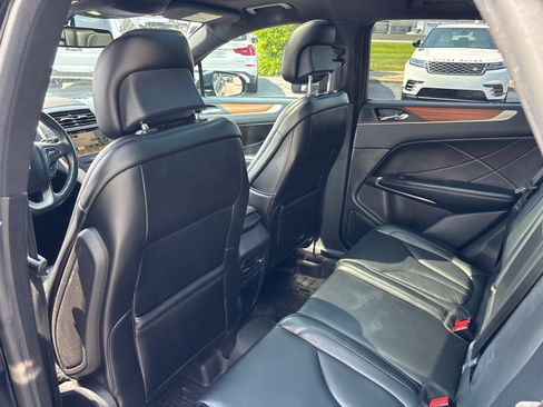 Used 2018 Lincoln MKC Select FWD image 26