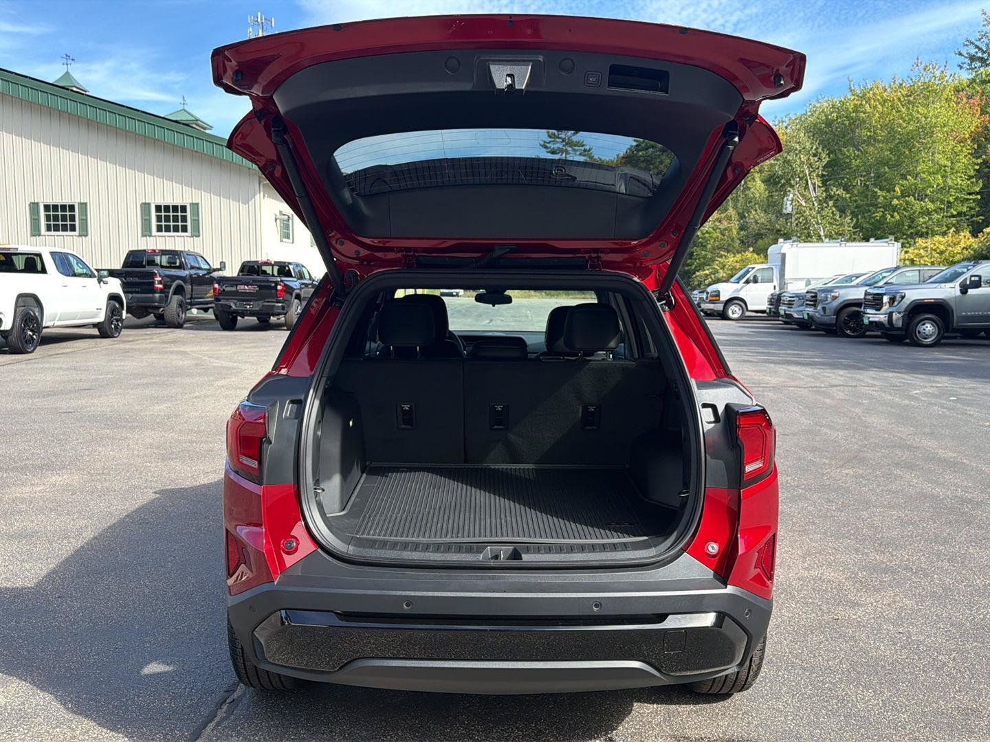 New 2027 GMC Terrain Elevation w/ Elevation Premium Package AWD/4WD image 19