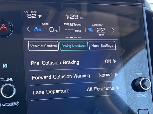 Used 2025 Subaru Crosstrek 2.0i Premium AWD/4WD image 20