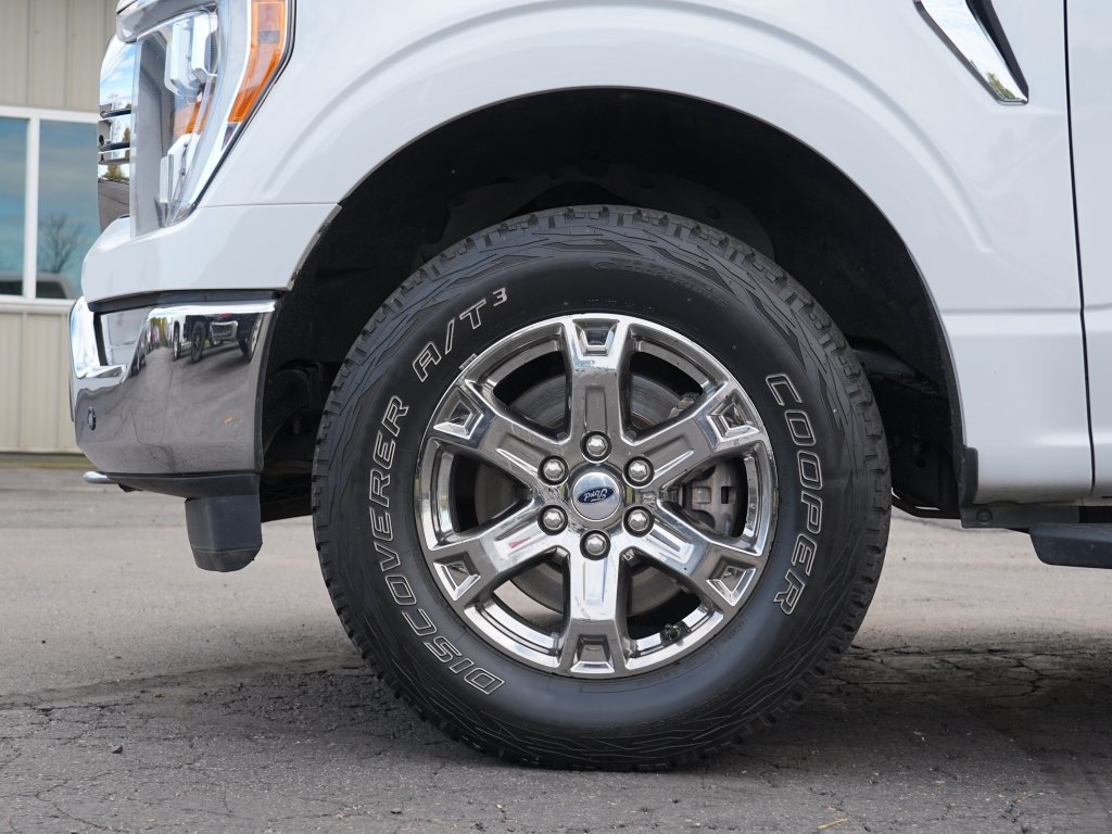 Used 2021 Ford F150 XLT w/ Equipment Group 302A High AWD/4WD image 11