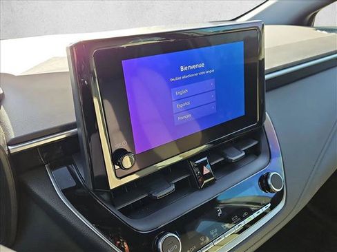 Used 2023 Toyota Corolla SE image 11