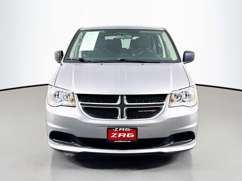 Used 2018 Dodge Grand Caravan SE FWD image 8