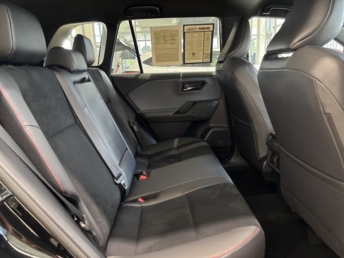 Used 2026 Toyota RAV4 AWD Plug-in Hybrid image 28