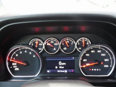 Used 2021 Chevrolet Silverado 1500 RST image 32