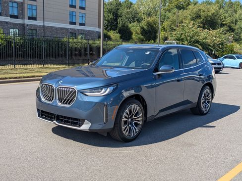 New 2026 BMW X3 xDrive30 w/ Premium Package image 7