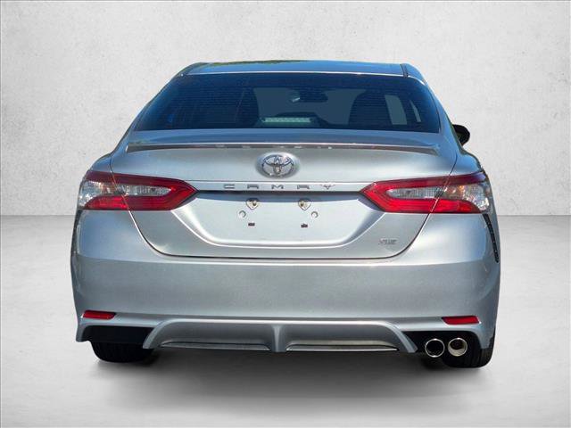 Used 2018 Toyota Camry SE FWD image 7