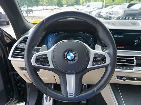 Used 2022 BMW X5 sDrive40i w/ M Sport Package RWD image 16