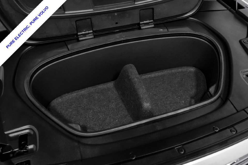 Used 2023 Volvo XC40 Recharge Plus AWD/4WD image 48