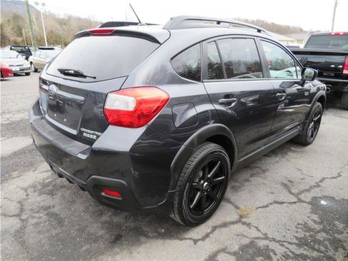 Used 2016 Subaru Crosstrek 2.0i Premium image 18