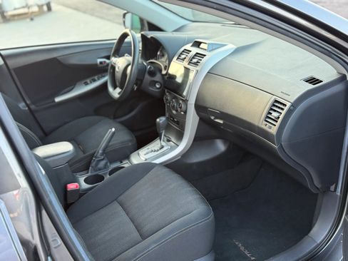 Used 2012 Toyota Corolla S FWD image 20