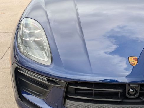 New 2026 Porsche Macan AWD/4WD image 12