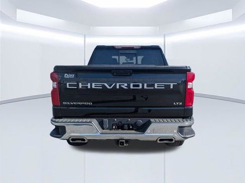 Used 2022 Chevrolet Silverado 1500 LTZ w/ LTZ Convenience Package II image 4