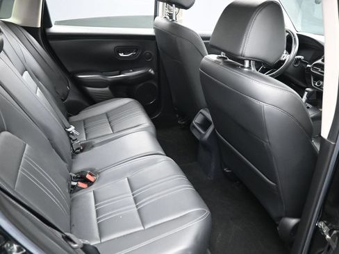 Used 2025 Honda HR-V EX-L image 32