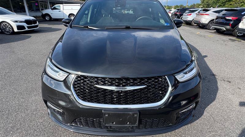 Used 2024 Chrysler Pacifica Touring FWD image 20