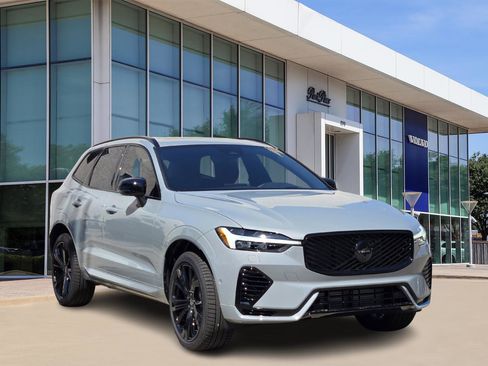 New 2026 Volvo XC60 T8 Ultra w/ Protection Package Premier image 2