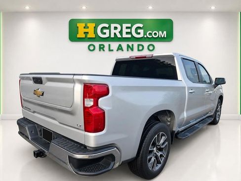 Used 2022 Chevrolet Silverado 1500 LT RWD image 6