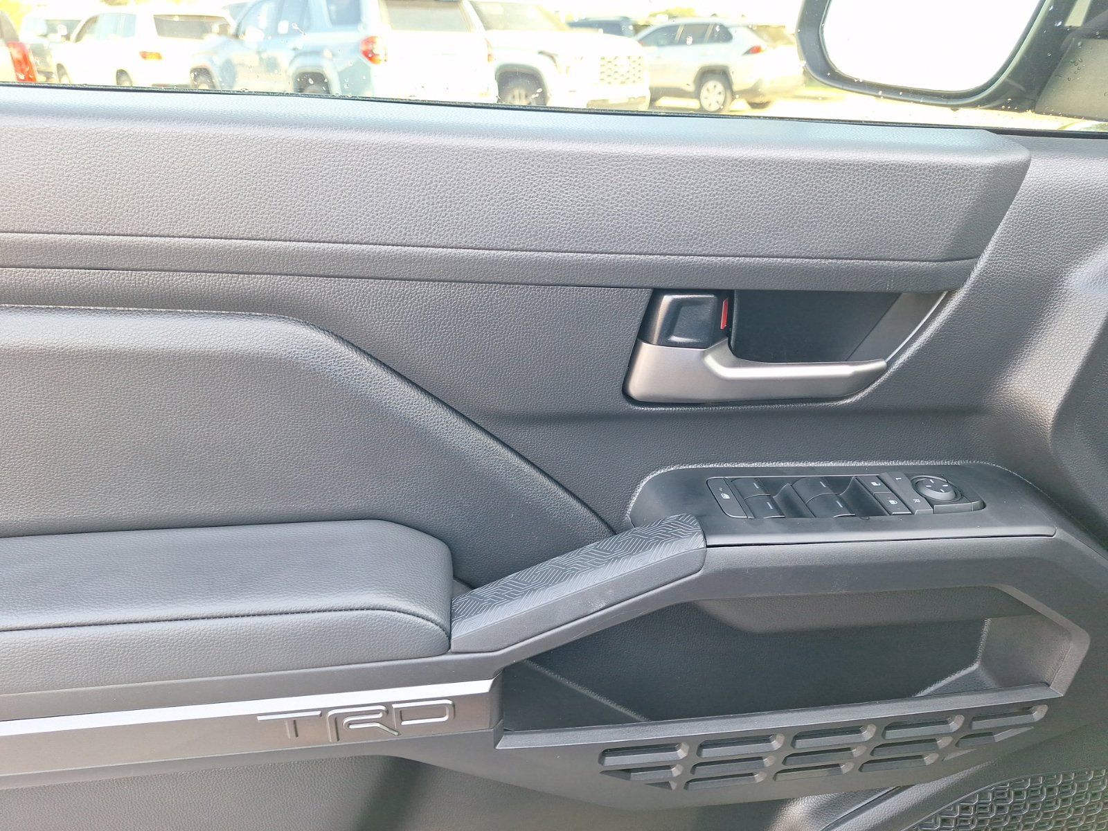 Used 2025 Toyota Tacoma TRD Off-Road AWD/4WD image 20