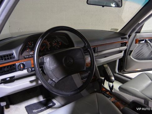 Used 1991 Mercedes-Benz 420 SEL image 11