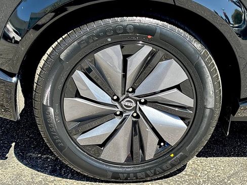 Certified 2023 Nissan Ariya AWD image 33