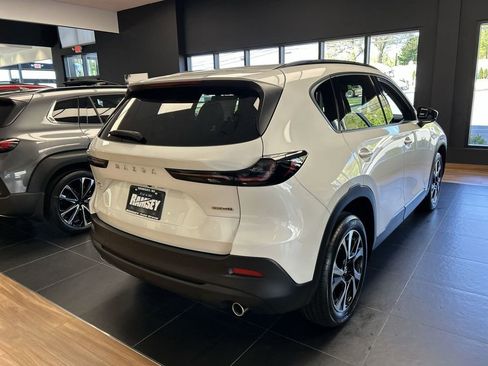New 2026 MAZDA CX-5 Preferred AWD/4WD image 8