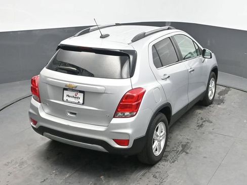 Used 2019 Chevrolet Trax LT w/ LT Convenience Package image 23