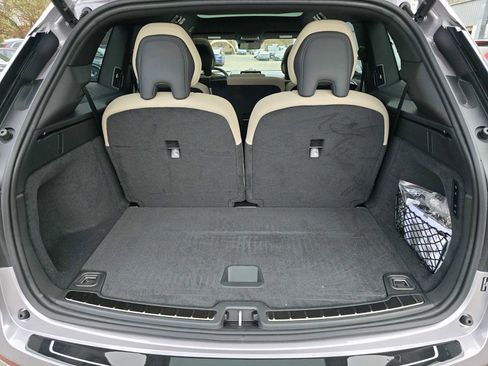 New 2026 Volvo EX90 Ultra image 15