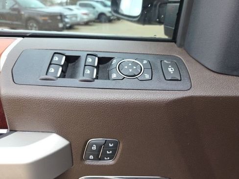 Certified 2022 Ford F250 King Ranch w/ King Ranch Ultimate Package image 13