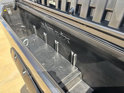 Used 2015 RAM 1500 Express image 29