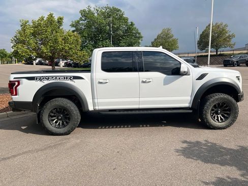 Used 2019 Ford F150 Raptor w/ Equipment Group 802A Luxury AWD/4WD image 6