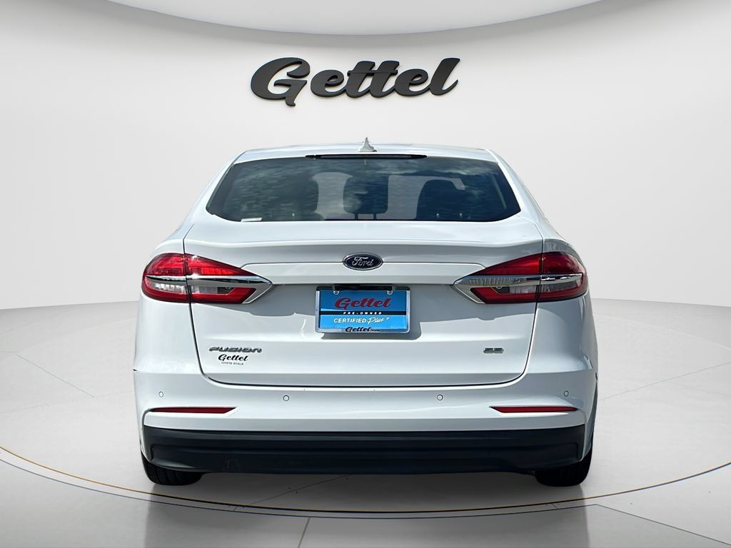 Used 2019 Ford Fusion SE FWD image 6
