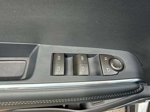 New 2026 GMC Acadia Elevation w/ Elevation Premium Package FWD image 27