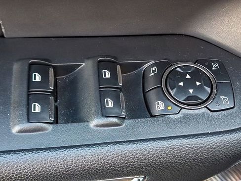 Used 2024 Ford Expedition Max XLT image 27