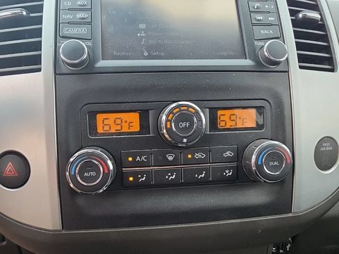 Used 2018 Nissan Frontier PRO-4X AWD/4WD image 14