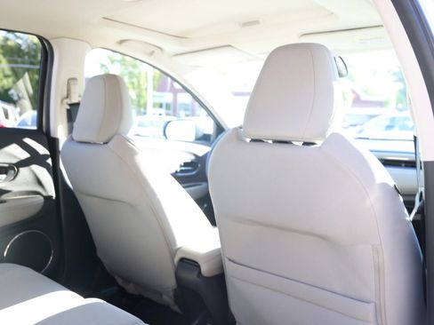 Used 2019 Honda HR-V EX image 25