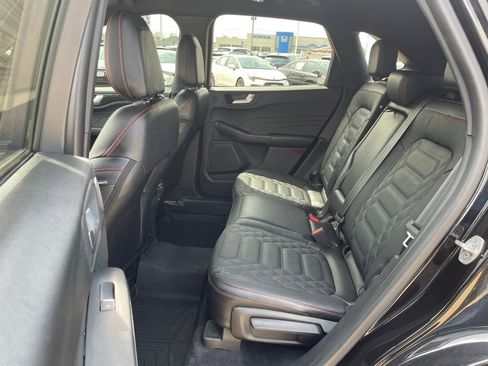 Used 2023 Ford Escape ST-Line Elite w/ Premium Technology Package AWD/4WD image 10