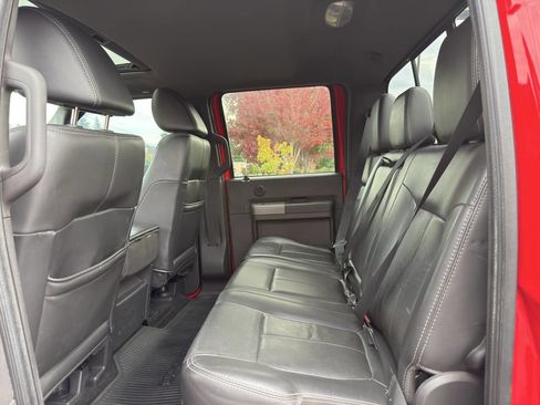 Used 2011 Ford F250 Lariat image 4