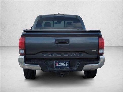 Used 2022 Toyota Tacoma SR5 RWD image 6
