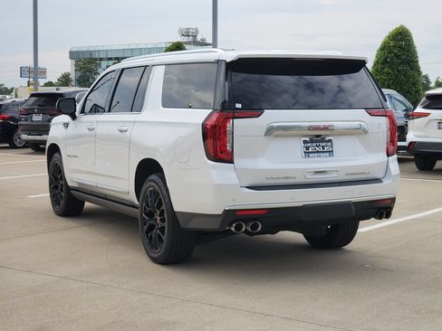 Used 2023 GMC Yukon XL Denali AWD/4WD image 5