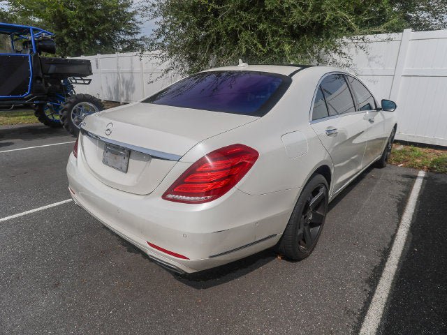 Used 2015 Mercedes-Benz S 550 Sedan image 4
