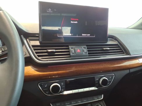 Used 2023 Audi Q5 2.0T Prestige AWD/4WD image 13