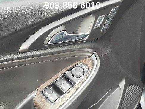 Used 2024 Chevrolet Malibu LT image 28